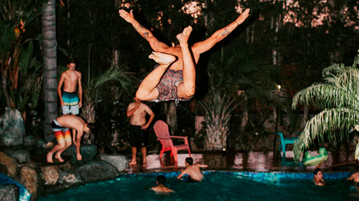 5 Consejos para Evaluar la Limpieza de tu Alberca y Determinar la Frecuencia de Limpieza